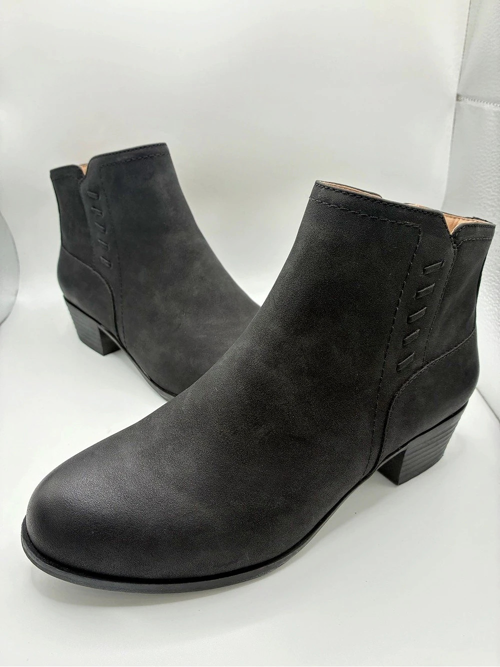 Kim Rogers Nevis Women’s Black Leather Ankle Bootie Zip Ultra Comfort 7W